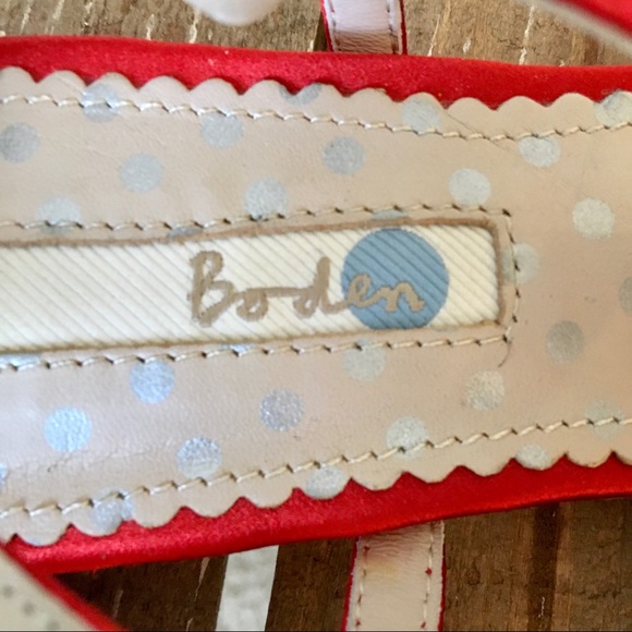 Boden Isabel Bow Pointed T Strap Flat - Picture 6 of 8